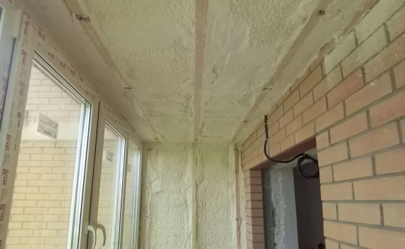 Пример Утепление балконов пенополиуретаном